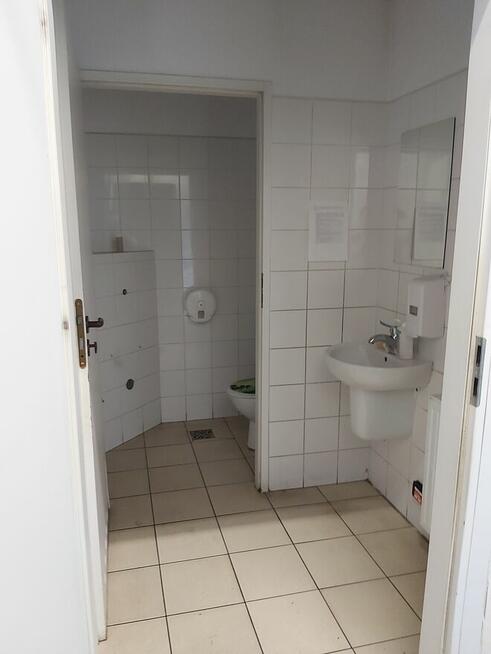 Jedlicze - wynajmę lokal handlowy/usługowy/magazyn - 700m2