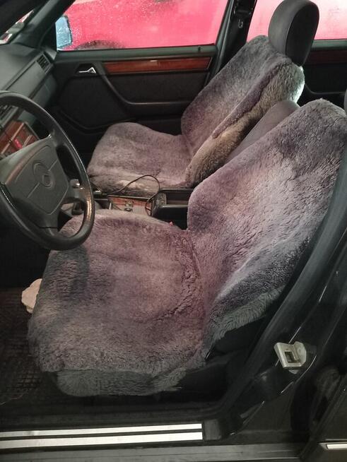 Mercedes e 220 W 124