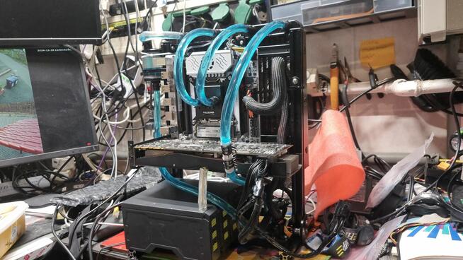 Pogotowie Komputerowe, Serwis komputerowy, naprawa iMac, PC