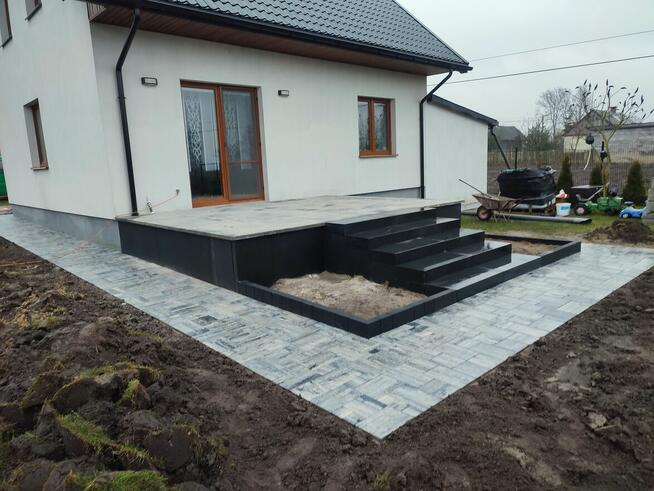 Układanie kostki brukowej