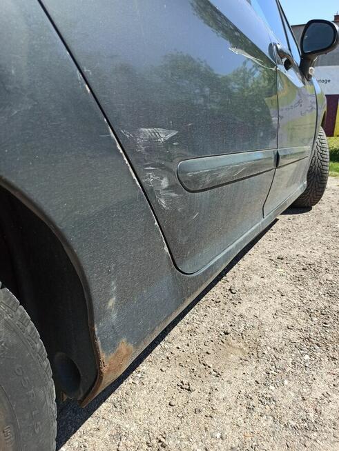 Syndyk sprzedaje Peugeot 308