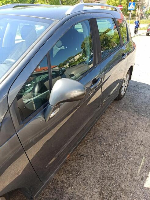 Syndyk sprzedaje Peugeot 308