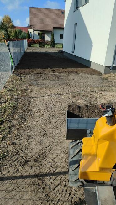 Pielęgnacja/Zakładanie ogrodów, usługi miniładowarką