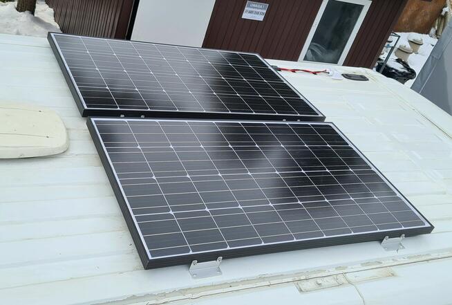 Montaż Solarów Paneli kamper przyczepka kempingowa serwis