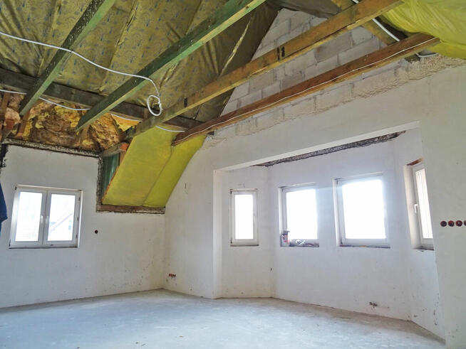 Przepiękny dom wolnostojący do wykończenia Świdnica