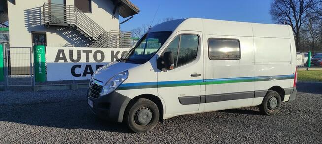 Opel Movano 7-osobowy