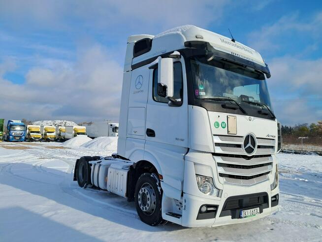 Mercedes Actros