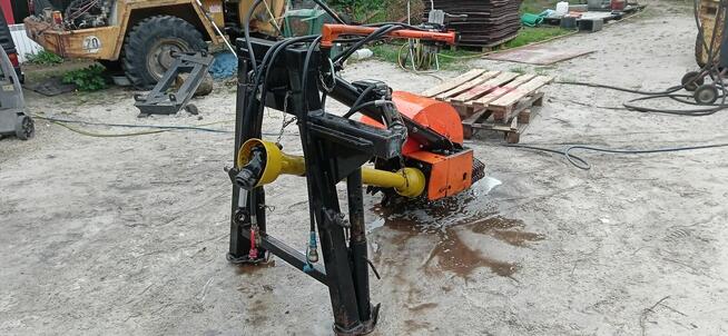 Frezarka zaciągowa do pni, karczownik FP-01T