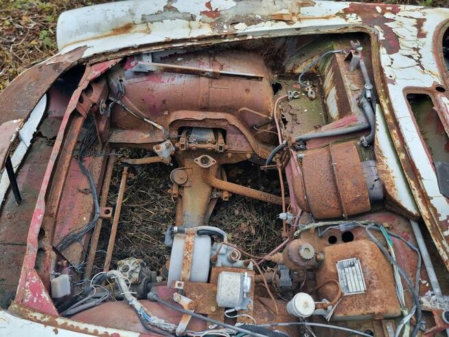 Rolls Royce 1953r, Volkwagen Ogórek 1964 r, TriumphT3, Volvo