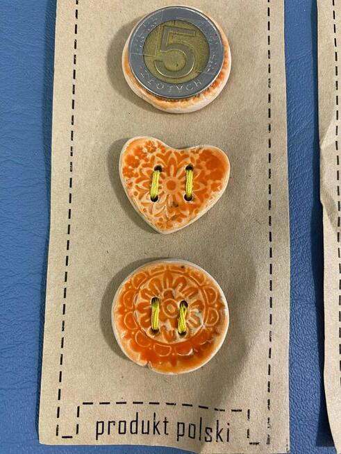 Guziki ceramiczne rękodzieło