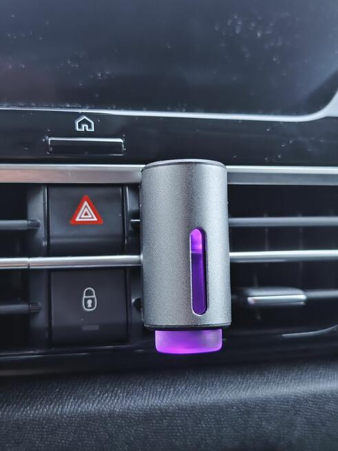 Dyfuzor samochodowy i olejek