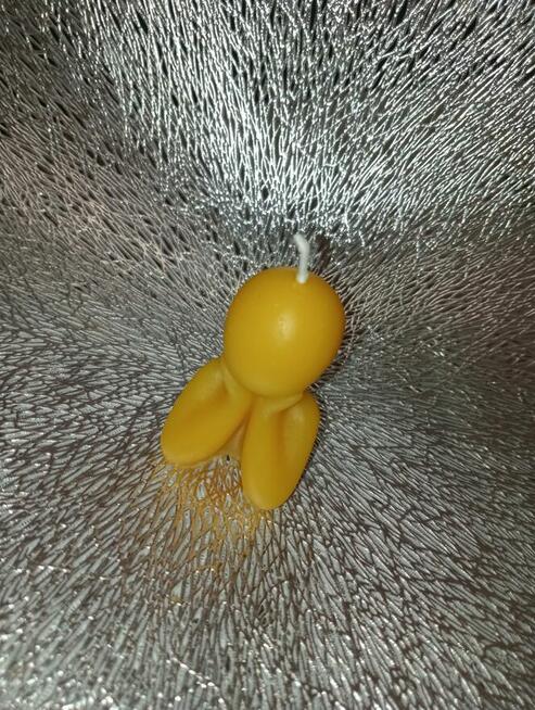 Świece z wosku pszczelego