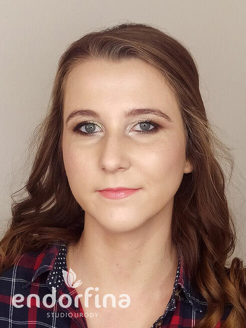 Makijażowa Promocja Studniówkowa
