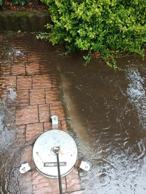 LAVADOR– Mycie elewacji, dachów, przeszkleń, kostki brukowej