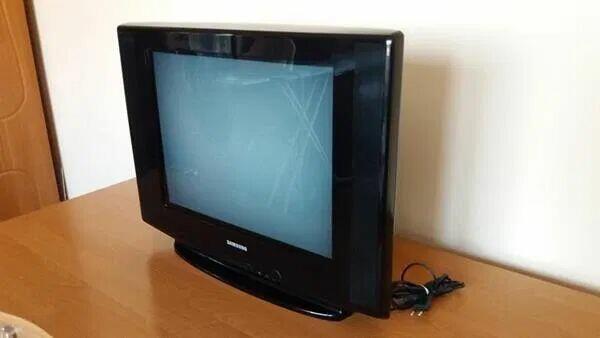 Telewizor Samsung SlimFit TV