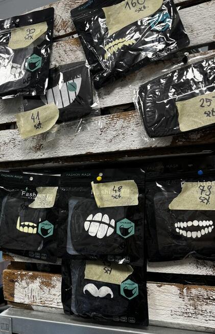 2600 sztuk Masek materiałowych z nadrukiem duża paczka faktu