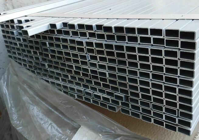 Profil aluminiowy szer: 25 x wys: 15 x gr: 1,5 x dł: 4000 mm