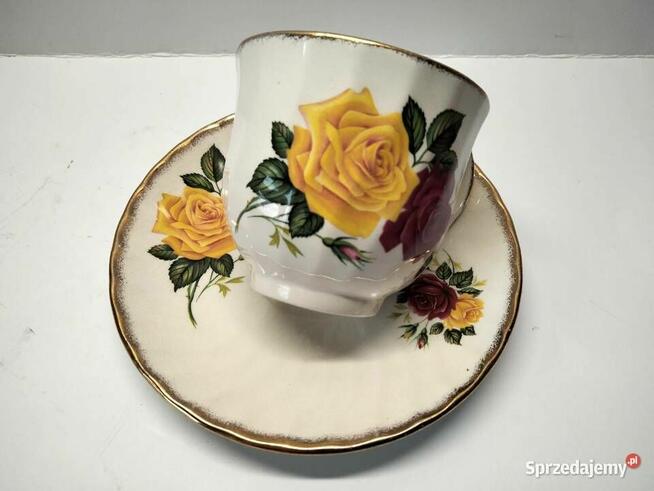 Stara angielska porcelana Filiżanka Róże STAFFORDSHIRE