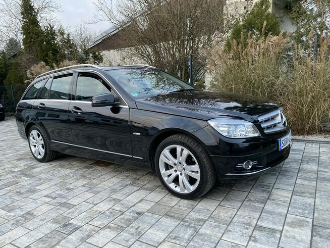 Mercedes C 200 Bardzo zadbana - 100% oryginalny przebieg. NOWY ROZRZAD