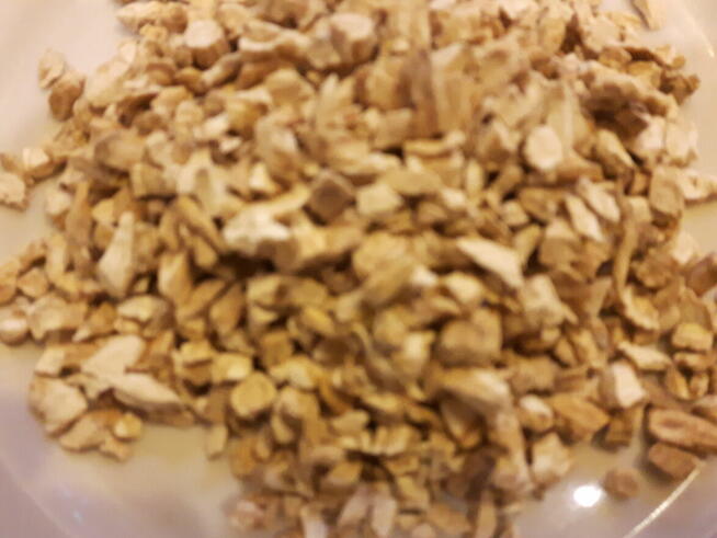 Żeńszeń koreański żeń-szeń czerwony Panax - 100 gram