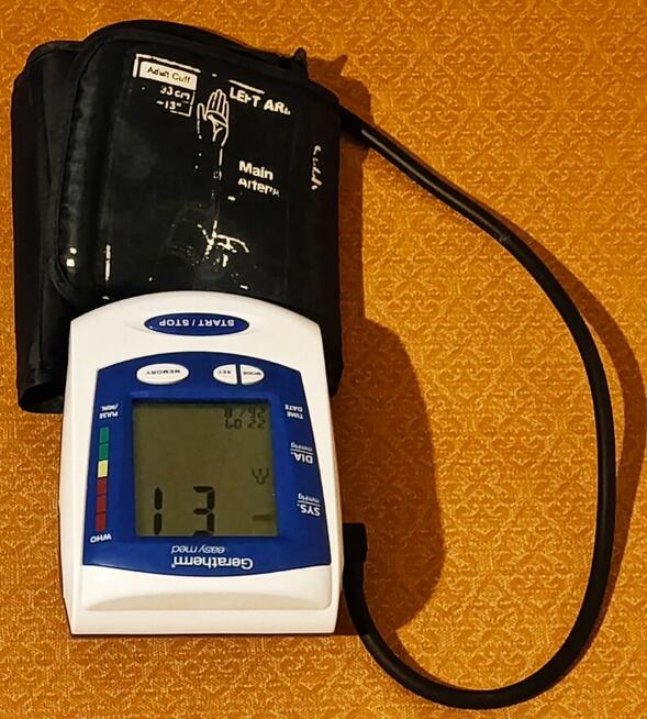 WYPRZEDAMY urządzenia elektroniczne różne a-z