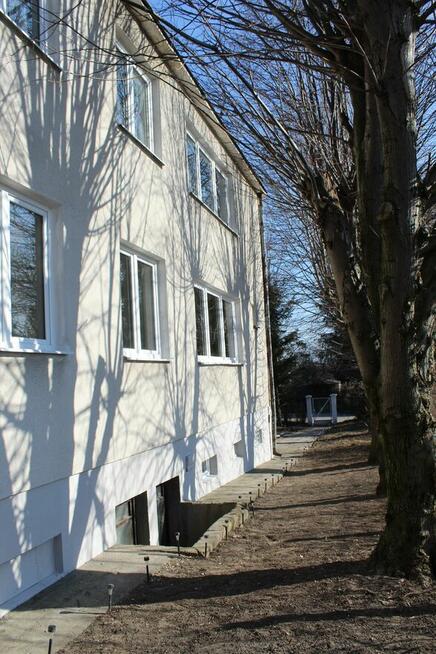 Ładna posesja w dobrej lokalizacji z pełną dokumentacją tech