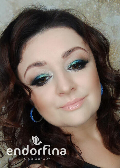 Makijażowa Promocja Studniówkowa