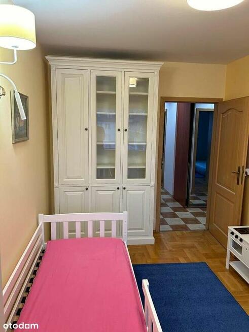 Wynajmę 3 pokoje, garaż, metro Kabaty, winda