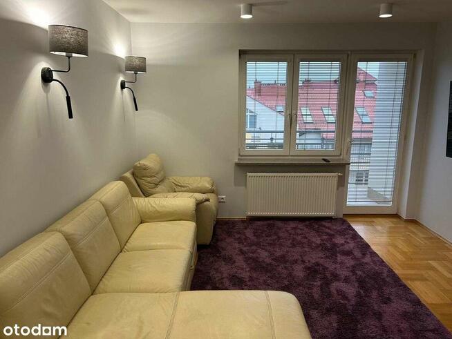 Wynajmę 3 pokoje, garaż, metro Kabaty, winda