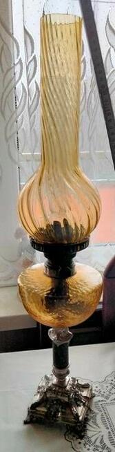 Stara duża 100% sprawna lampa naftowa, olejowa. 72cm