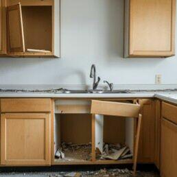 Naprawa mebli kuchennych zawiasow drzw szuflad