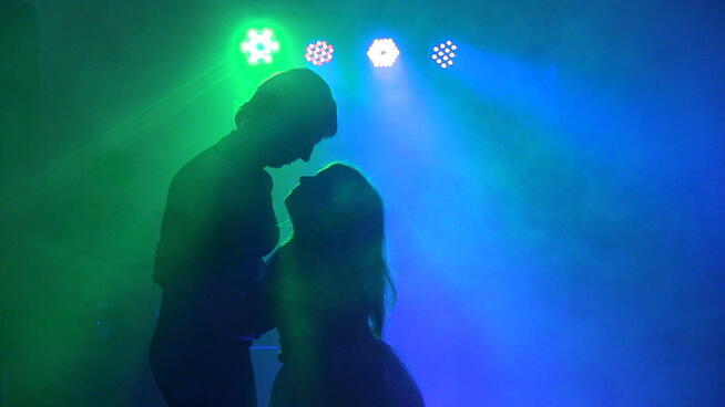 Kamerzysta Fotograf Wesele Ślub Montaż TANIO!