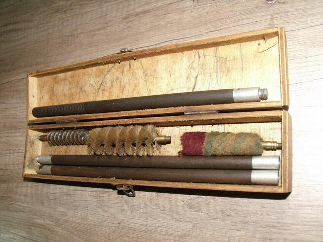 Zabytkowy Zestaw do czyszczenia broni