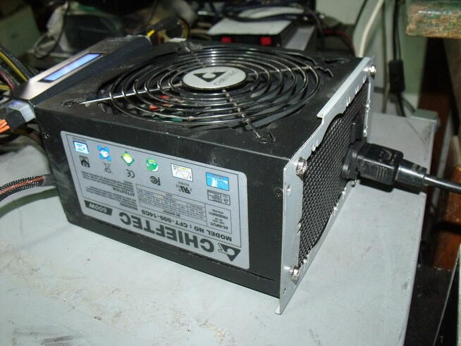 Chieftec CFT-600-14CS Zasilacz PC