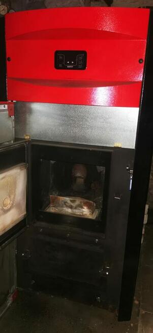 Piec na pellet 18 kW z płaszczem wodnym