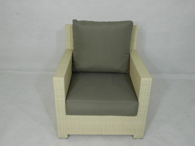 Meble ogrodowe z technorattanu MALWA