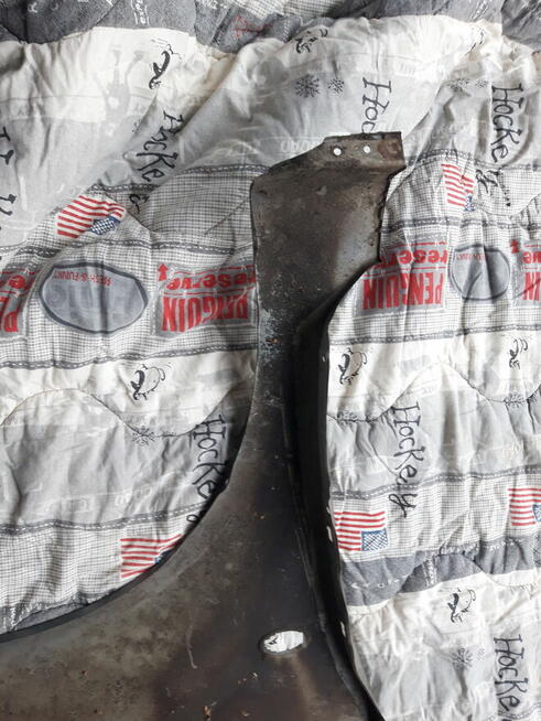 Błotnik lewy suzuki splash