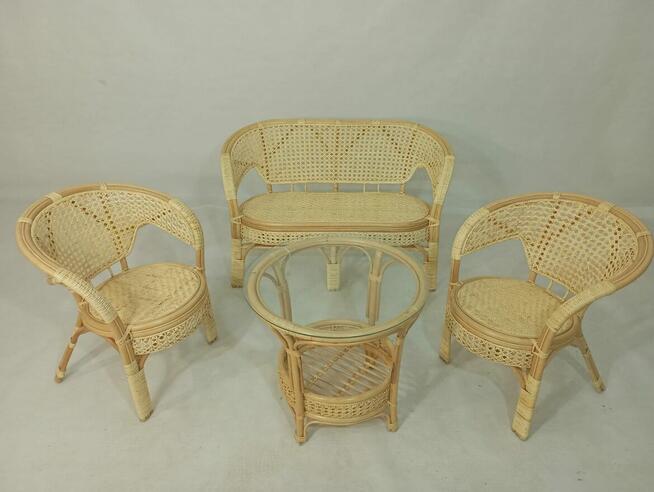 Meble ogrodowe z rattanu naturalnego - tulipan