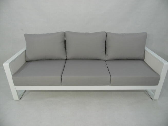 Zestaw mebli ogrodowych PIWONIA z technorattanu i aluminium