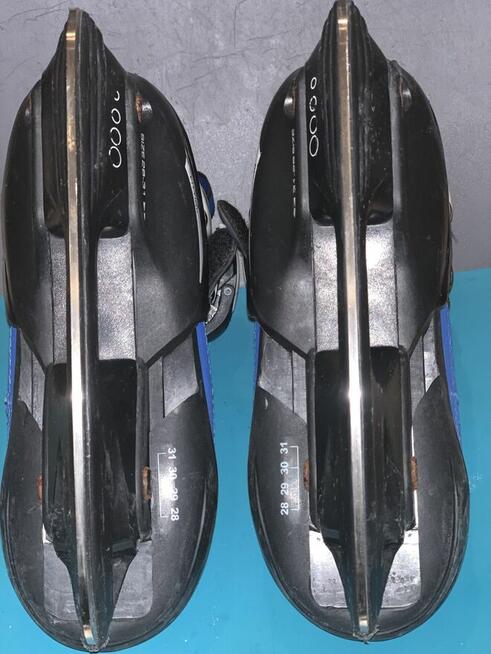 Łyżwy hokejowe firmy HUDORA model HC-087 regulowane 28-31