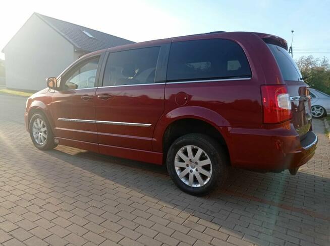 Chrysler Town Country do przewozu niepełnosprawnych na wózku