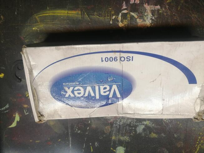 Sprzedam baterie łazienkowe