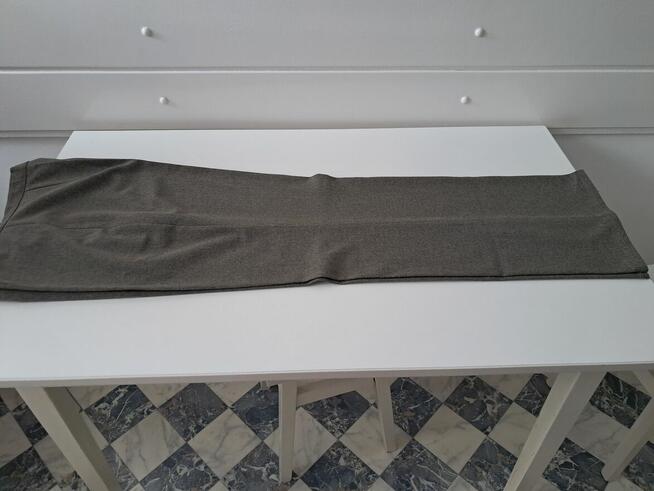 Spodnie damskie oliwkowe, rozm.44, do sprzedania