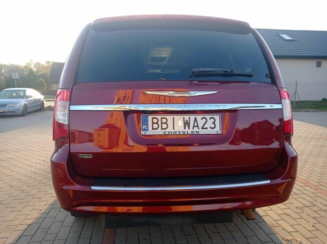 Chrysler Town Country do przewozu niepełnosprawnych na wózku