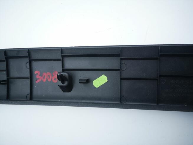 Peugeot 3008 listwa osłona górna klapy bagażnika 9684323277