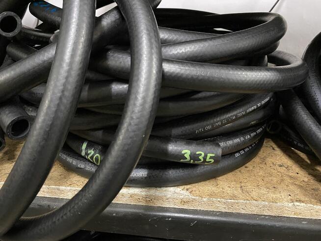 Węże wylewowe paliwowe