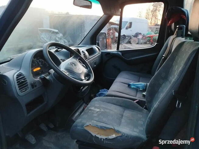 Mercedes sprinter skrzyniowy 113 cdi 3tony hak