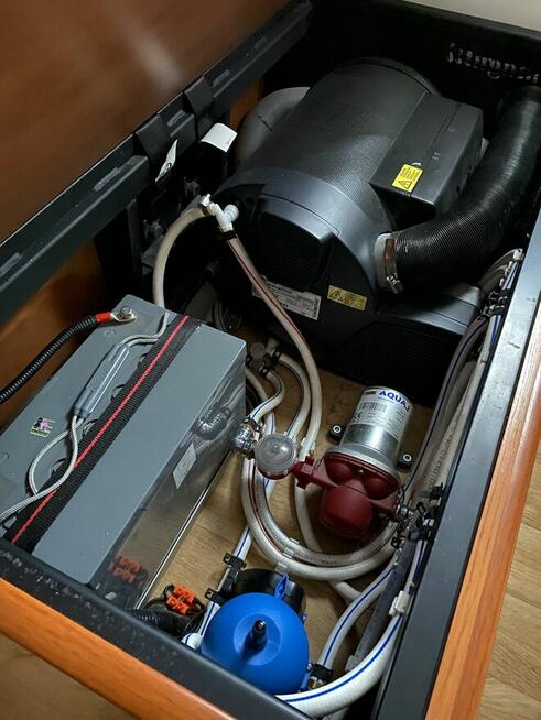 Jak nowy kamper 6 osobowy 21 tyś km. Iveco Daily 2.3