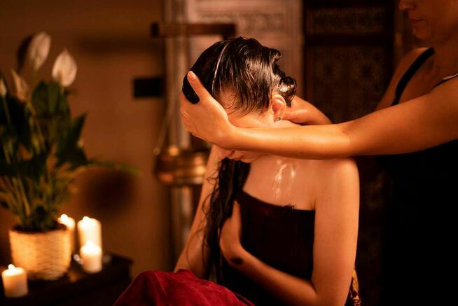 Najlepszy sposób na redukcję stresu — ajurwedyjski masaż