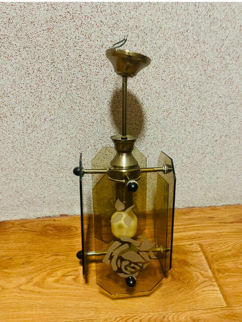 Sprzedam lampę wiszącą